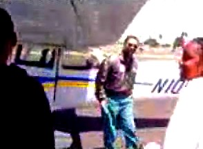 Col. Dickerson exiting Cessna 172